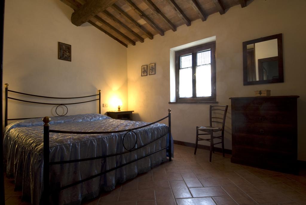 Casa Il Ponte Apartment Киани Стая снимка