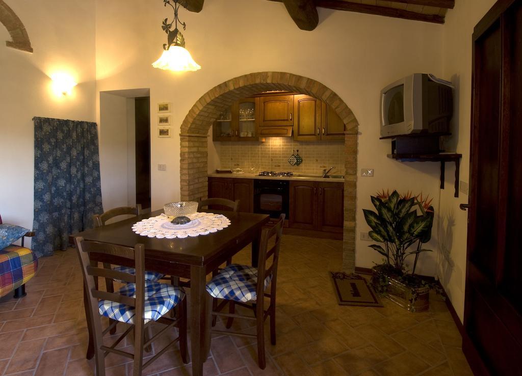 Casa Il Ponte Apartment Киани Стая снимка